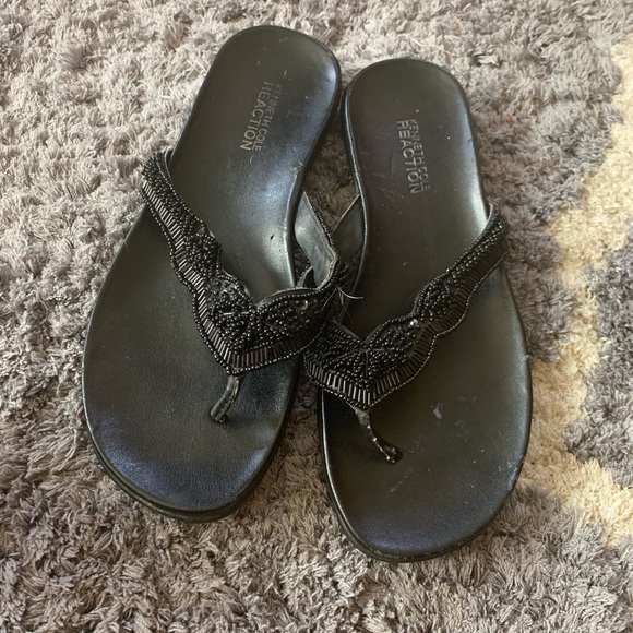 Black beaded flip flops - Picture 2 of 5